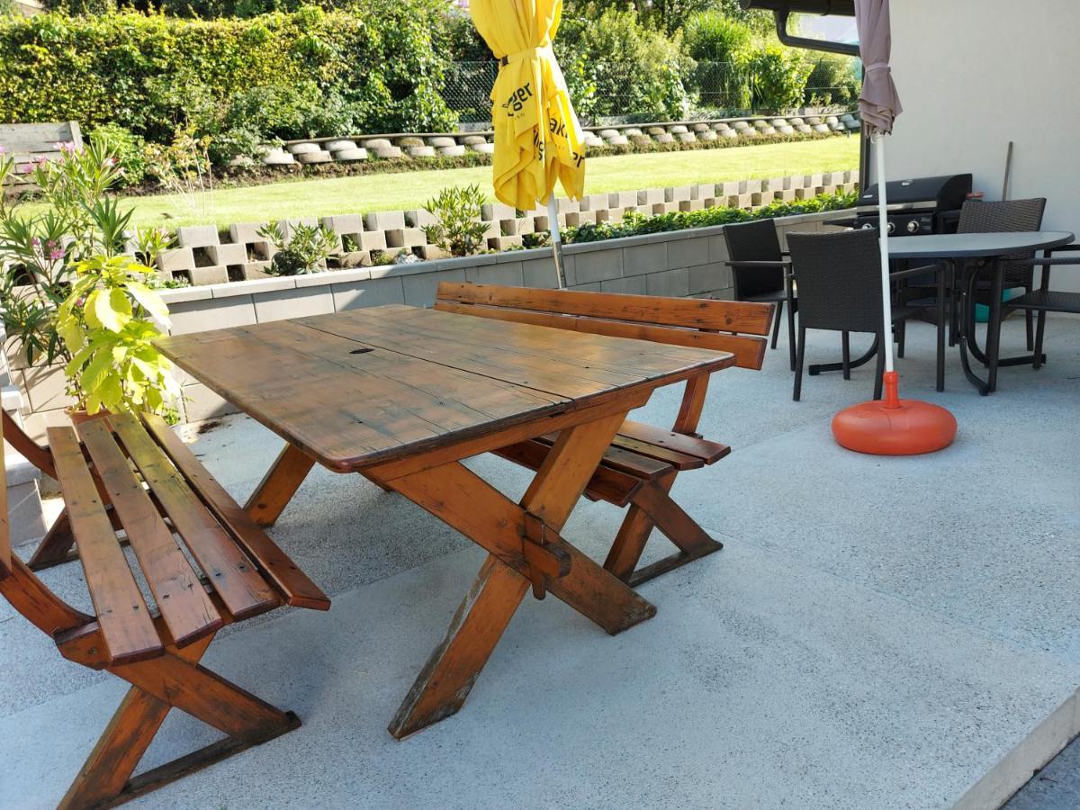Privatzimmer Roland Hutten Εξωτερικό φωτογραφία